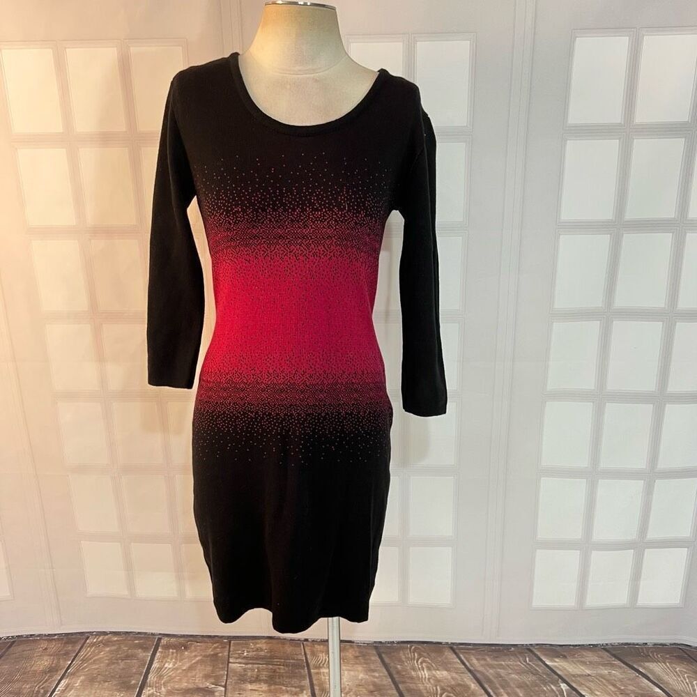 🔥🔥 5/$25 sale 🔥🔥 Venus Black Pink Ombre 3/4 Sleeve Scoop Neck Knit Mini Sweater